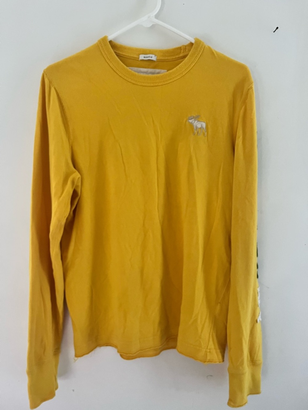 Y2K Abercrombie & Fitch Mustard Yellow Crewneck Tee